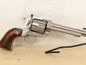 RUGER Super Blackhawk 44 MAGNUM