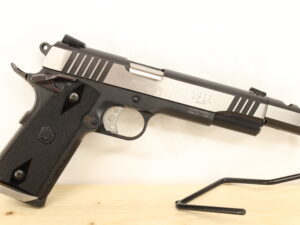 TAURUS 1911 45ACP