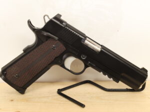 DAN WESSON Specialist 45ACP