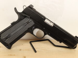 DAN WESSON SPECIALIST 45ACP