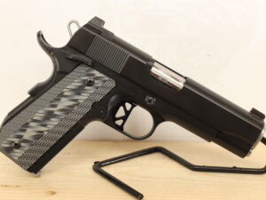 DAN WESSON Valor 45ACP