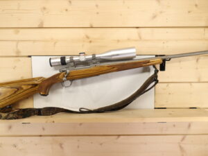 RUGER M77 Hawkeye 243WIN