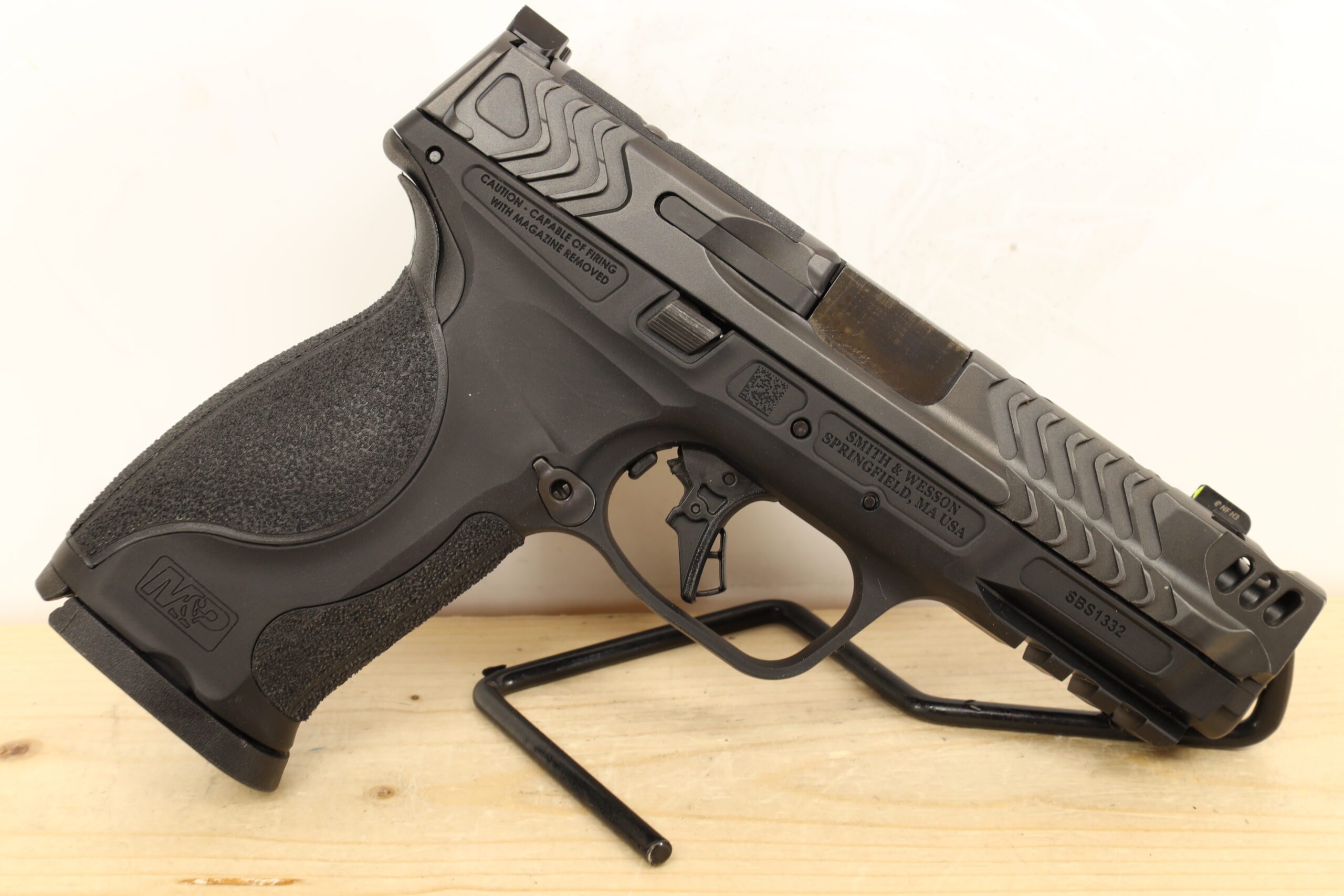 Smith & Wesson - S&W M&P9 M2.0 Metal Carry Com 9x19mm