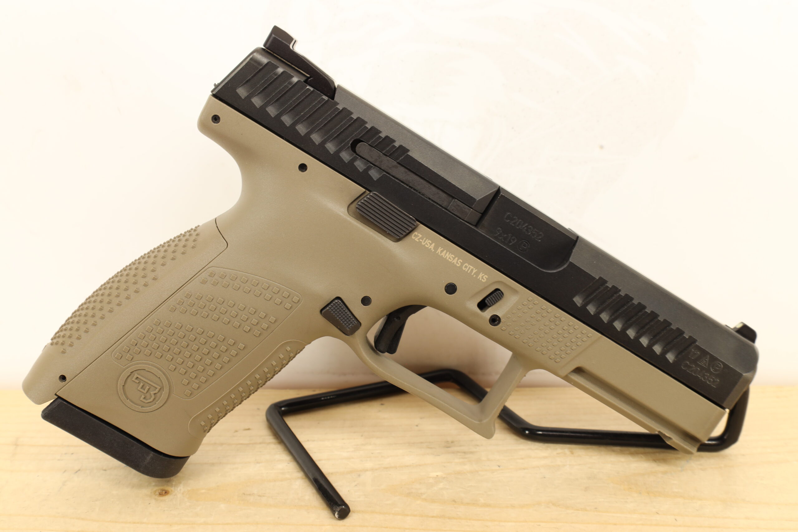 CZ P-10 C 9x19mm