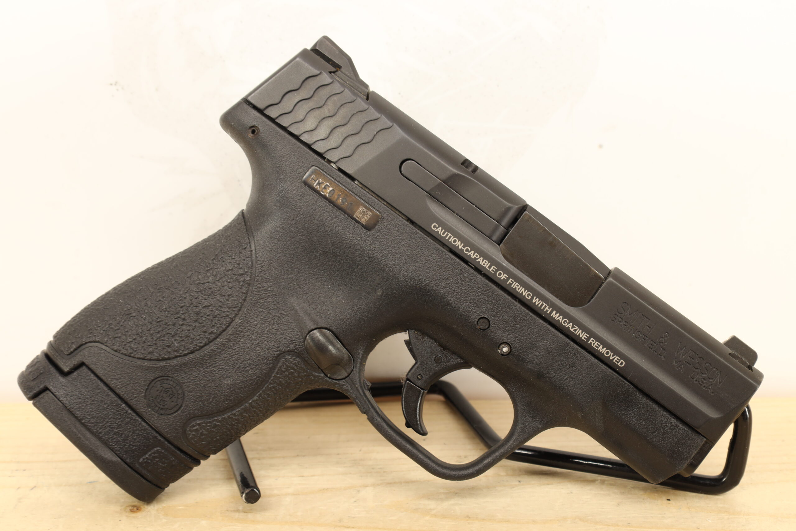 Smith & Wesson - S&W M&P9 Shield 9x19mm